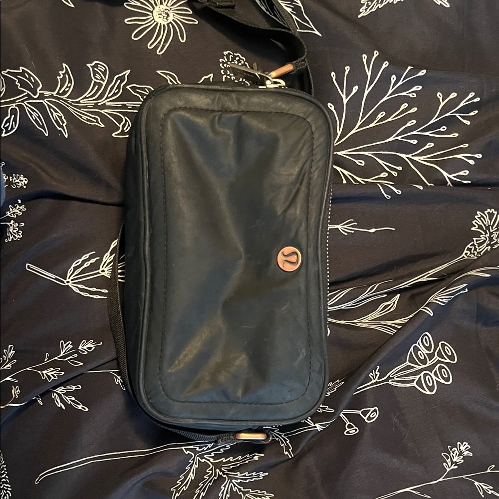 Lululemon Black Camera Bag